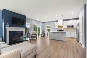 2019 Royalglen Dr, New Lenox, IL 60451 - Photo 8