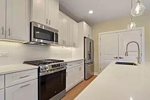 150 Washington St, Barrington, IL 60010 - Photo 10