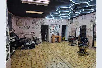 5533 N Milwaukee Avenue, Chicago, IL 60630 - Photo 10