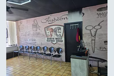 5533 N Milwaukee Avenue, Chicago, IL 60630 - Photo 8