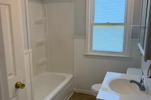 324 Elmwood Ln, Antioch, IL 60002 - Photo 4