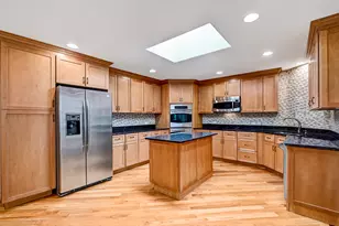 1409 Burr Oak Rd, Hinsdale, IL 60521 - Photo 8