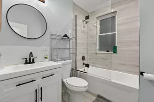 5155 W Roscoe St, Chicago, IL 60641 - Photo 6