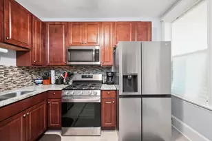 7144 S Champlain Ave, Chicago, IL 60619 - Photo 6