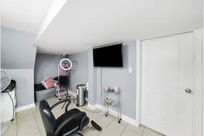 7144 S Champlain Avenue, Chicago, IL 60619 - Photo 14