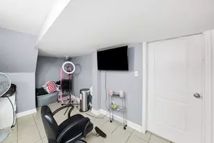 7144 S Champlain Ave, Chicago, IL 60619 - Photo 14