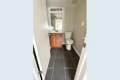 899 Carl Avenue, Elgin, IL 60120 - Photo 14