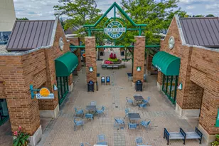 10625 Red Leaf Cir, Lakewood, IL 60014 - Photo 44