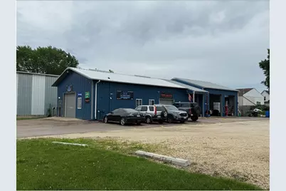 1016 Market Street, Dekalb, IL 60115 - Photo 2