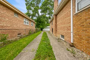 15620 Ingleside Ave, Dolton, IL 60419 - Photo 12