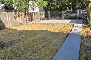 11531 S Perry Ave, Chicago, IL 60628 - Photo 16