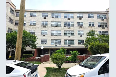 6040 N Troy Street #306, Chicago, IL 60659 - Photo 1