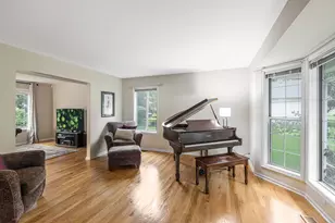 49 Mohawk St, Cary, IL 60013 - Photo 4