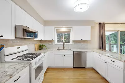 49 Mohawk Street, Cary, IL 60013 - Photo 10