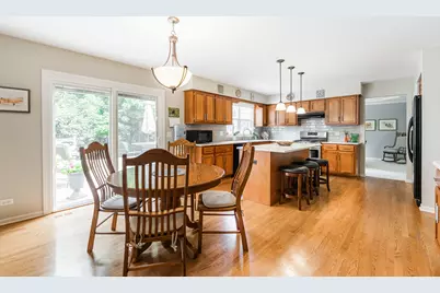 102 Quinlan Avenue, Dekalb, IL 60115 - Photo 20