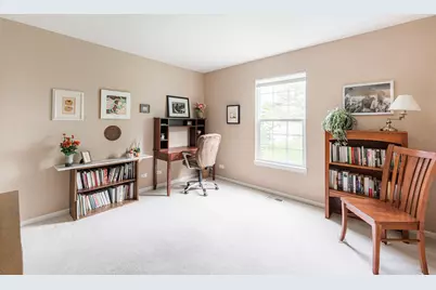 102 Quinlan Avenue, Dekalb, IL 60115 - Photo 26