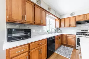 102 Quinlan Ave, Dekalb, IL 60115 - Photo 18