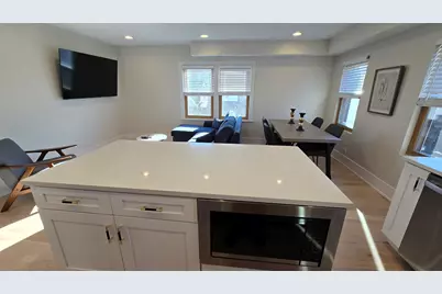 4000 Forest Avenue #6, Brookfield, IL 60513 - Photo 6