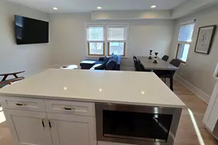 4000 Forest Ave, Brookfield, IL 60513 - Photo 6