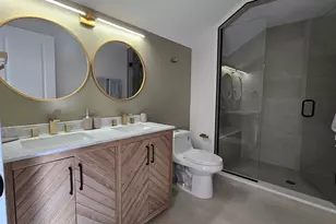 4000 Forest Ave, Brookfield, IL 60513 - Photo 12