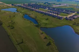 1922 Dunraven Rd, Bloomington, IL 61704 - Photo 22