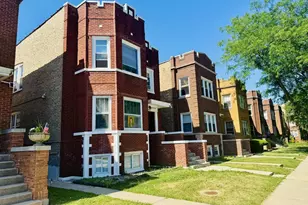 5221 W Montrose Ave, Chicago, IL 60641 - Photo 2