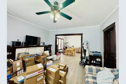 5221 W Montrose Avenue, Chicago, IL 60641 - Photo 6