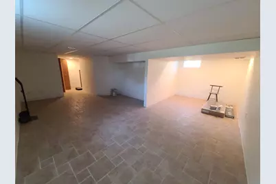 1902 W 1st Street, Dixon, IL 61021 - Photo 36