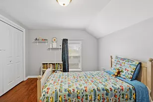 180 1st St, Crystal Lake, IL 60014 - Photo 16