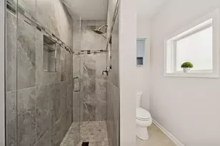 180 1st St, Crystal Lake, IL 60014 - Photo 12