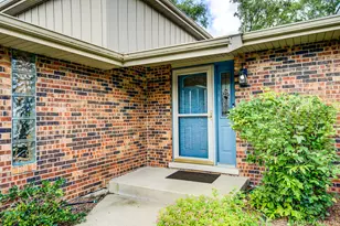 13520 Idlewild Dr, Orland Park, IL 60462 - Photo 2