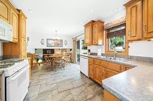 13520 Idlewild Dr, Orland Park, IL 60462 - Photo 8