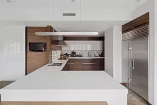 800 N Michigan Ave, Chicago, IL 60611 - Photo 4