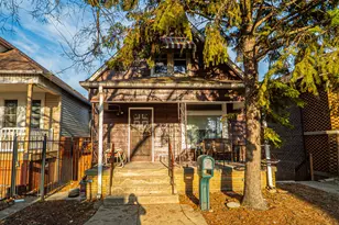 10747 S Avenue H, Chicago, IL 60617 - Photo 1