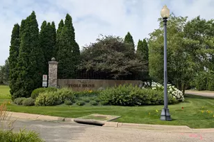 905 Tivoli Dr, Rockford, IL 61107 - Photo 1