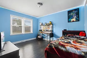 251 W 10th St, Chicago Heights, IL 60411 - Photo 12