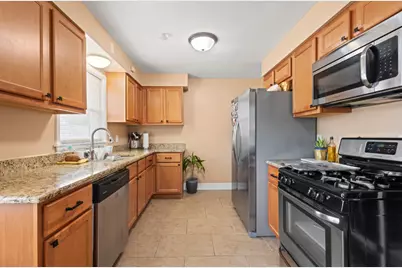 251 W 10th Street, Chicago Heights, IL 60411 - Photo 8