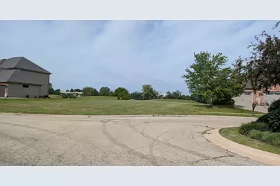 906 Tivoli Drive, Rockford, IL 61107 - Photo 4