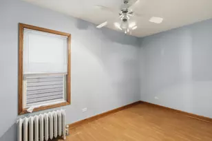 1304 S 50th Ave, Cicero, IL 60804 - Photo 22