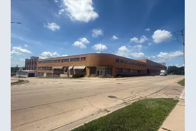 301 W 3rd Street, Sterling, IL 61081 - Photo 1