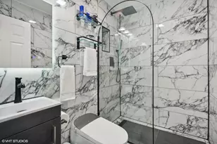 5950 N Kenmore Ave, Chicago, IL 60660 - Photo 12