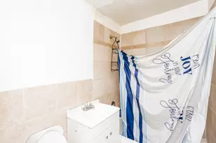 7523 S Kimbark Ave, Chicago, IL 60619 - Photo 8