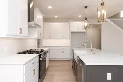 1009 Mount Carmel Road, Bloomington, IL 61705 - Photo 10