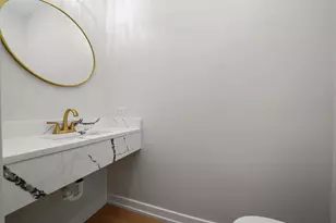 3027 N Elbridge Ave, Chicago, IL 60618 - Photo 8