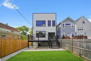 3027 N Elbridge Ave, Chicago, IL 60618 - Photo 26