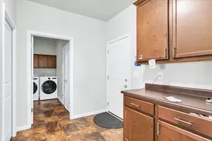 412 Doisy Ln, Champaign, IL 61822 - Photo 18