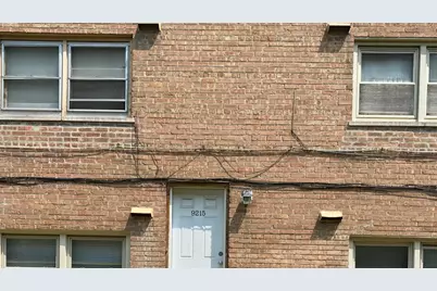 9215 S Cottage Grove Avenue #2W, Chicago, IL 60619 - Photo 2