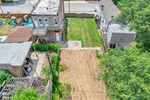 396 E Kensington Ave, Chicago, IL 60628 - Photo 32