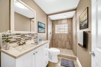 396 E Kensington Avenue, Chicago, IL 60628 - Photo 6
