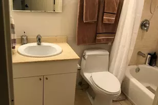 653 N Kingsbury St, Chicago, IL 60654 - Photo 10